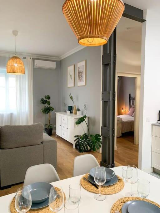 شقة Bright Flat Rosaleda مالقة المظهر الخارجي الصورة